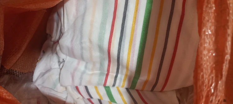 چادر ماشین پژو ۴۰۵ و پرشیا ضدآفتاب (جنس فلامنت) سبک و نازک